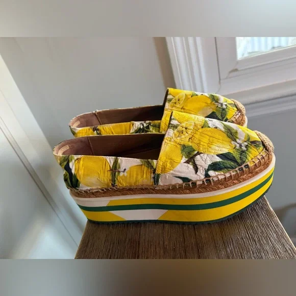 Dolce & Gabbana Yellow Lemon Print Platform Espadrilles - Picture 2 of 10